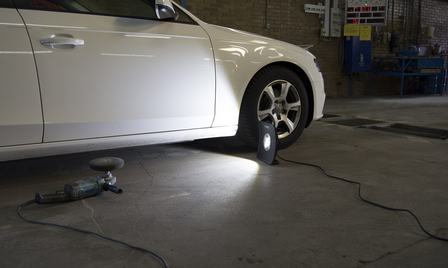 Nova 30, Lampe De Travail Avec Cordon